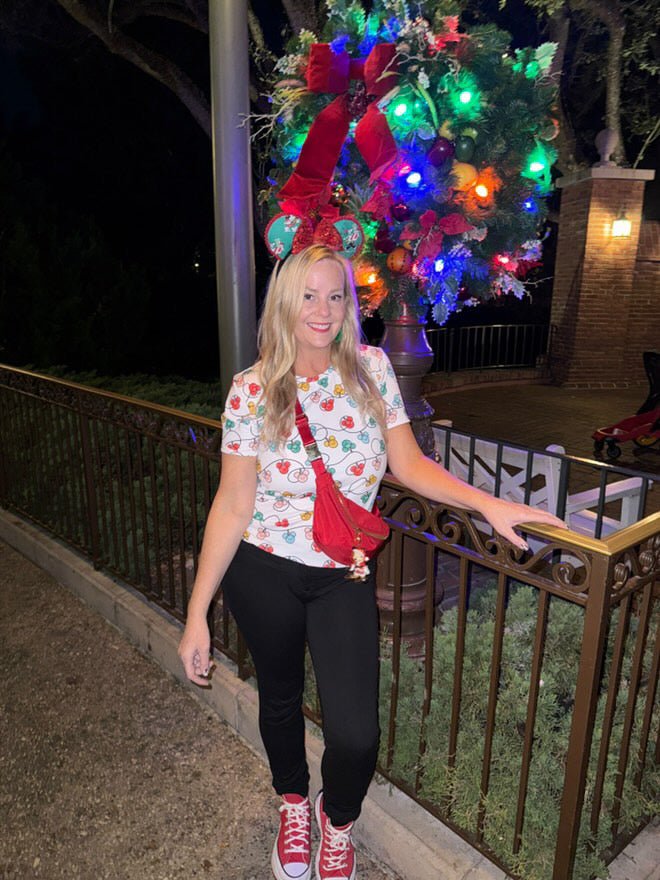 Inspired Lights Women's T-shirt christmas lightsDisney christmasWrong Lever Clothing