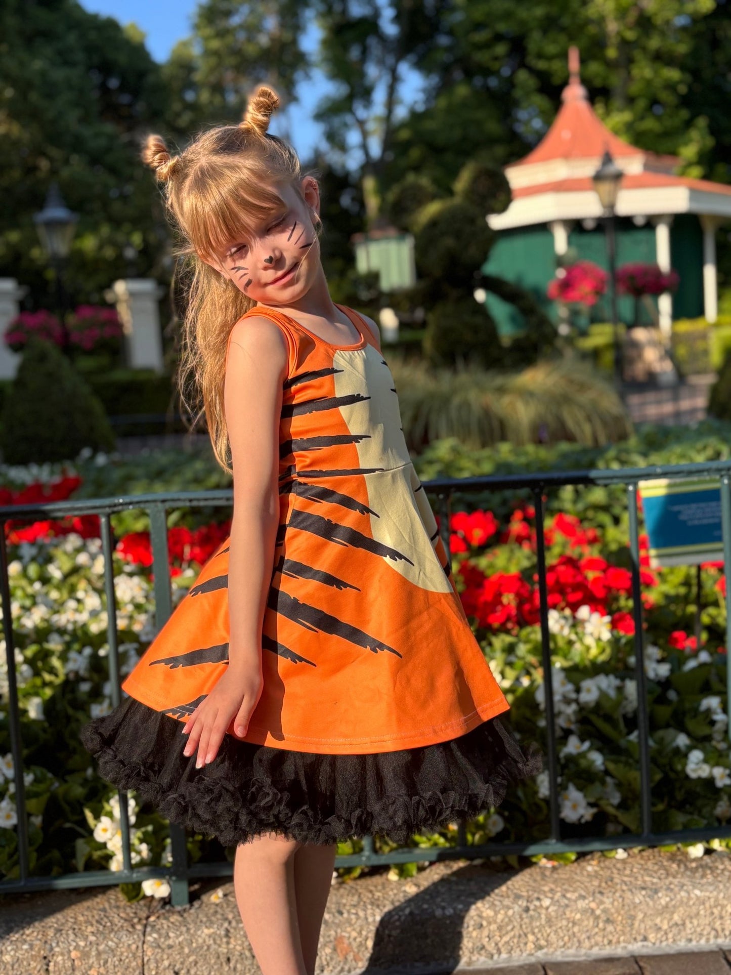 The friendly Tigger Girls' Sleeveless Sundress 100 acre woodAll Over Printkids dressWrong Lever Clothing